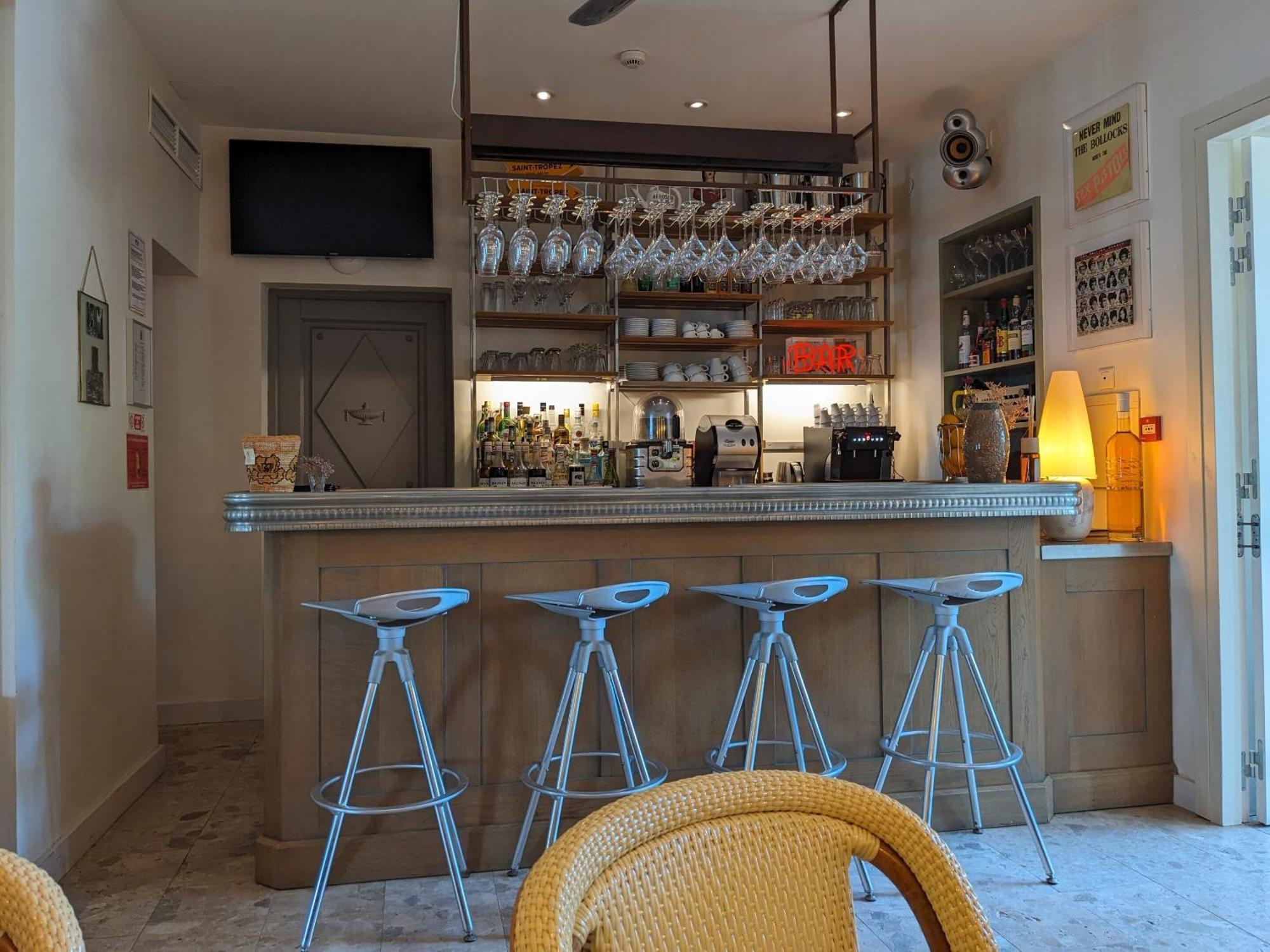 Pastis 4* Saint-Tropez